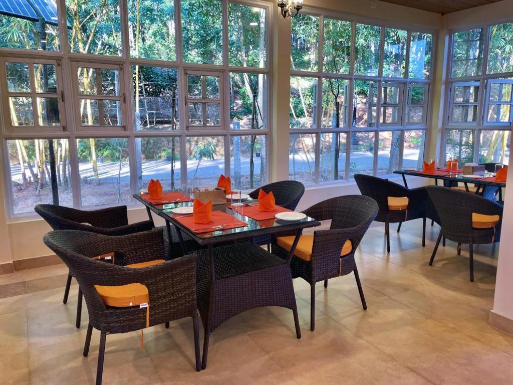 Kaharpara Bougainvillea Retreat & Spa מראה חיצוני תמונה