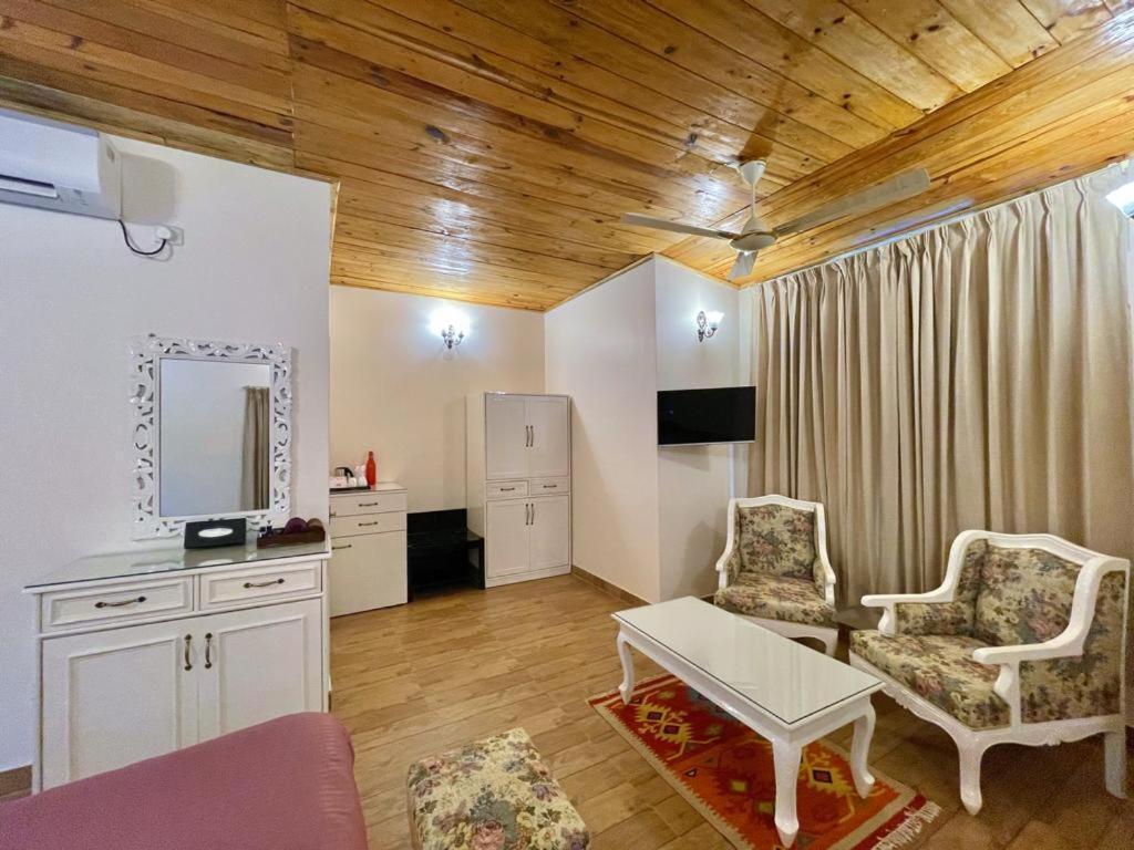 Kaharpara Bougainvillea Retreat & Spa מראה חיצוני תמונה