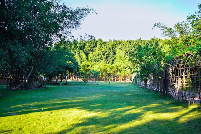 Kaharpara Bougainvillea Retreat & Spa מראה חיצוני תמונה